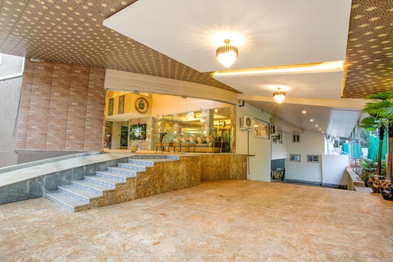Summit Calangute Resort & Spa エクステリア 写真