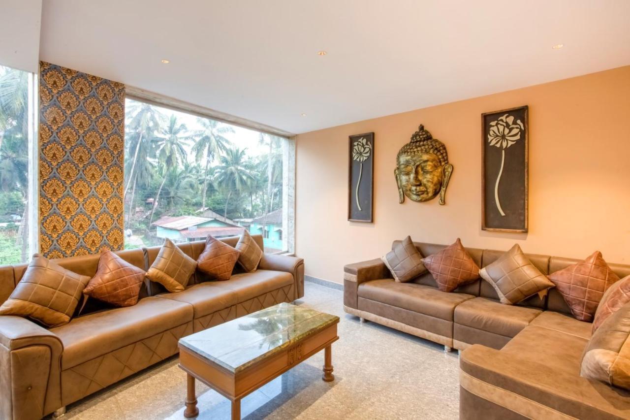 Summit Calangute Resort & Spa エクステリア 写真