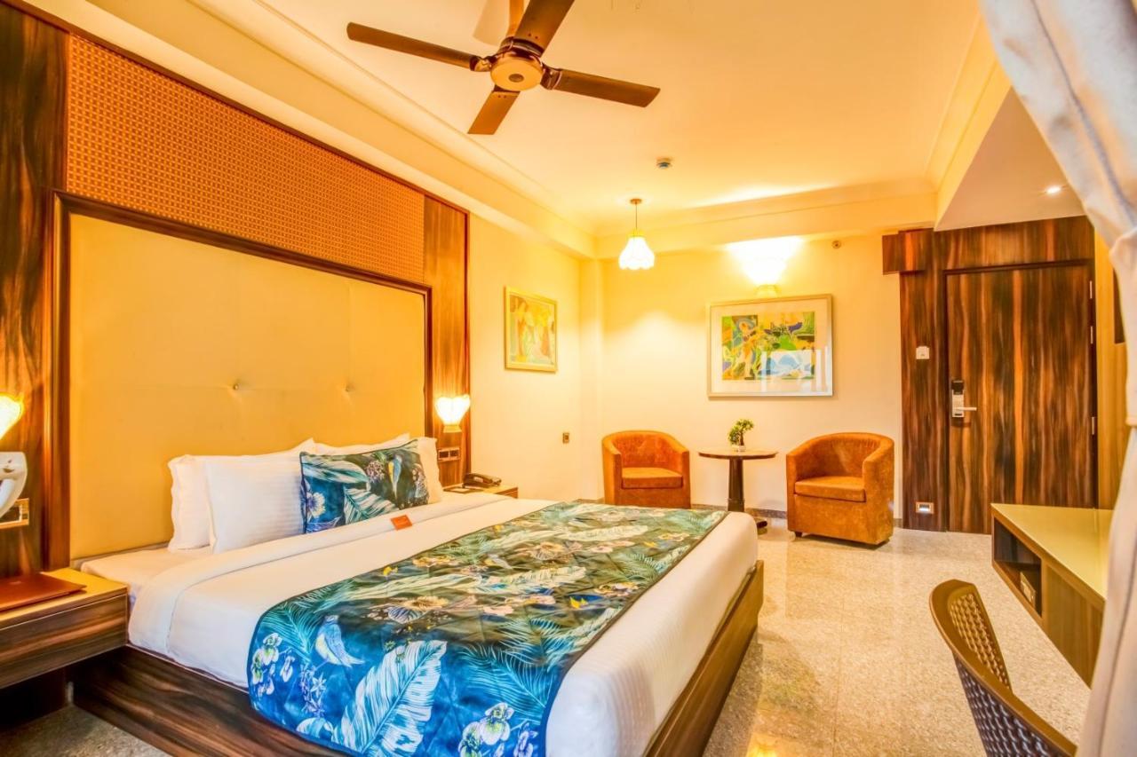 Summit Calangute Resort & Spa エクステリア 写真