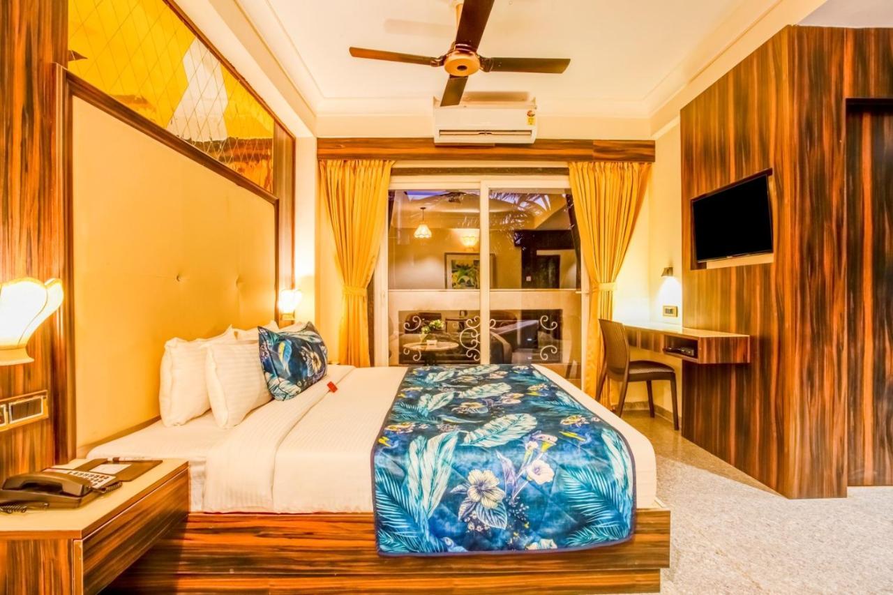 Summit Calangute Resort & Spa エクステリア 写真