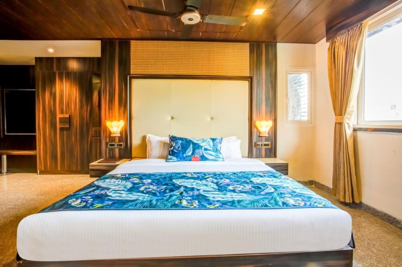 Summit Calangute Resort & Spa エクステリア 写真