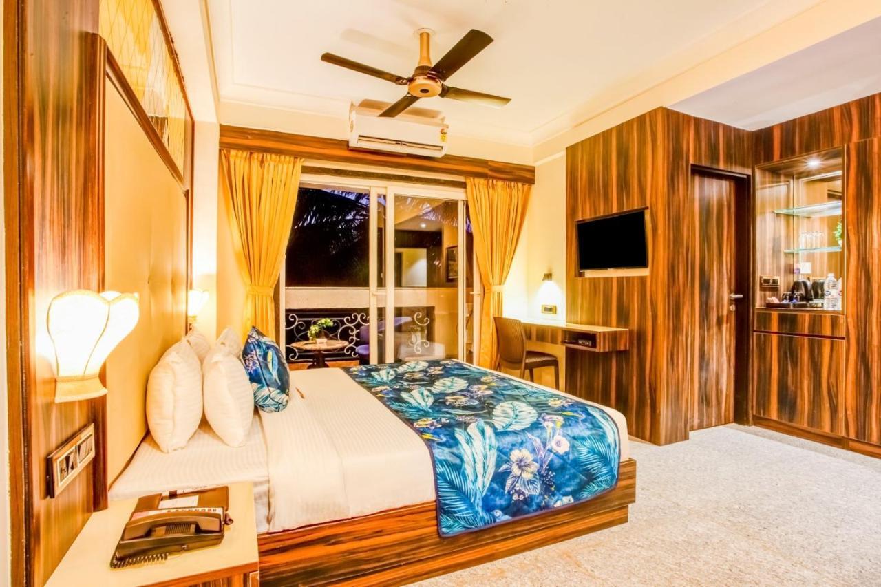 Summit Calangute Resort & Spa エクステリア 写真