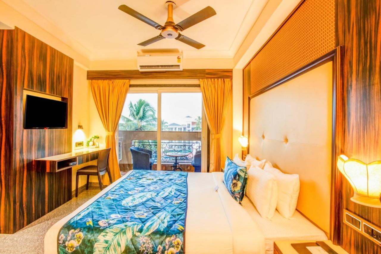 Summit Calangute Resort & Spa エクステリア 写真