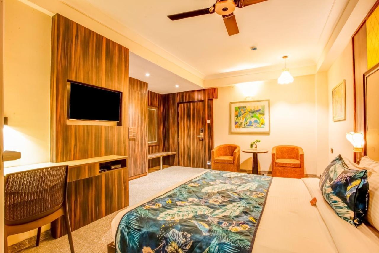 Summit Calangute Resort & Spa エクステリア 写真