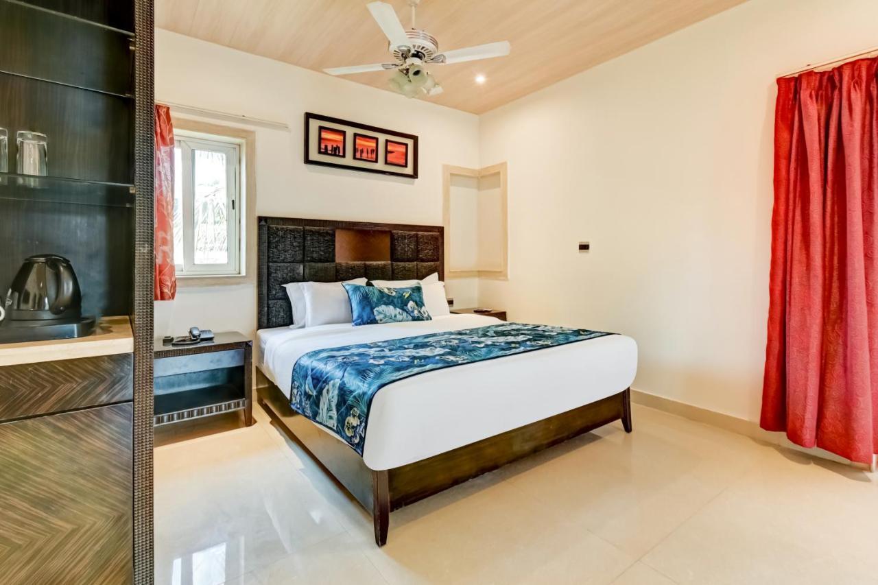 Summit Calangute Resort & Spa エクステリア 写真