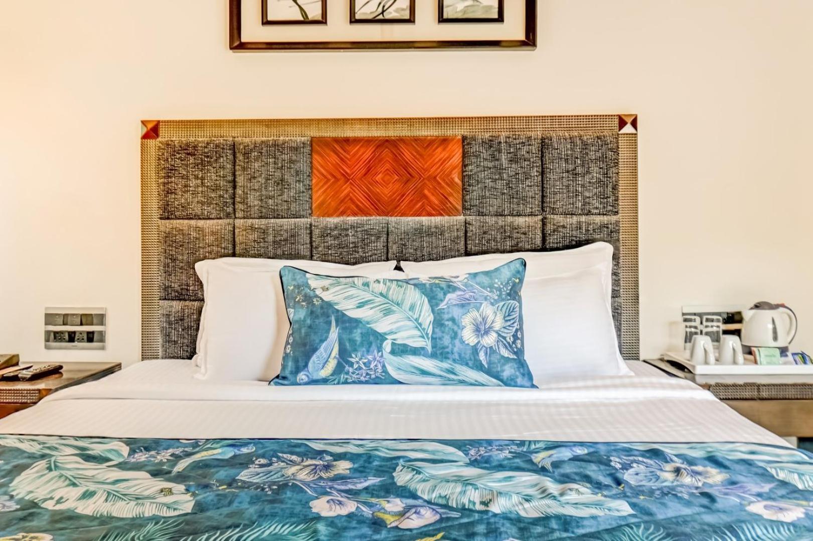 Summit Calangute Resort & Spa エクステリア 写真